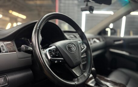 Toyota Camry, 2017 год, 2 050 000 рублей, 22 фотография
