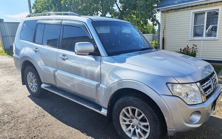 Mitsubishi Pajero IV, 2012 год, 1 900 000 рублей, 2 фотография
