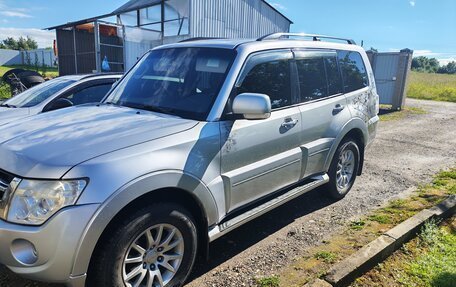 Mitsubishi Pajero IV, 2012 год, 1 900 000 рублей, 3 фотография