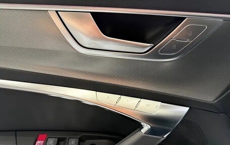 Audi A6, 2024 год, 6 500 000 рублей, 17 фотография