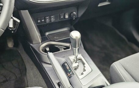 Toyota RAV4, 2016 год, 2 300 000 рублей, 17 фотография