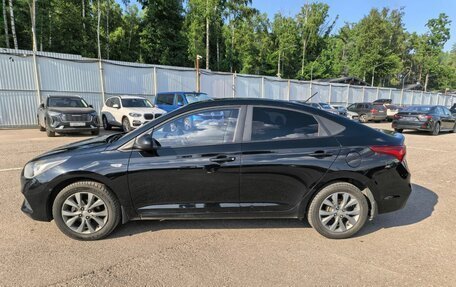 Hyundai Solaris II рестайлинг, 2017 год, 999 000 рублей, 4 фотография