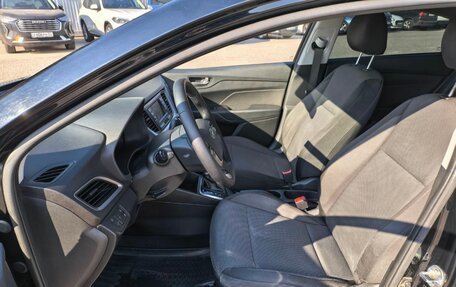 Hyundai Solaris II рестайлинг, 2017 год, 999 000 рублей, 10 фотография