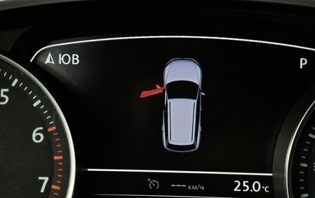 Volkswagen Touareg III, 2012 год, 1 595 000 рублей, 16 фотография