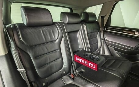 Volkswagen Touareg III, 2012 год, 1 595 000 рублей, 15 фотография