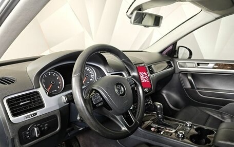 Volkswagen Touareg III, 2012 год, 1 595 000 рублей, 17 фотография