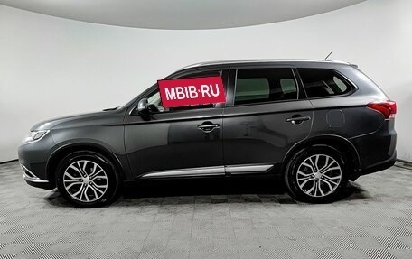 Mitsubishi Outlander III рестайлинг 3, 2016 год, 1 470 000 рублей, 8 фотография