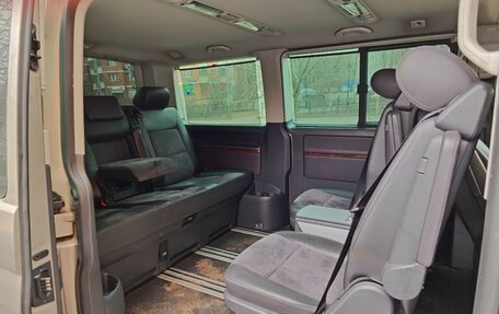 Volkswagen Multivan T5, 2011 год, 2 300 000 рублей, 12 фотография
