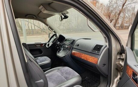 Volkswagen Multivan T5, 2011 год, 2 300 000 рублей, 10 фотография