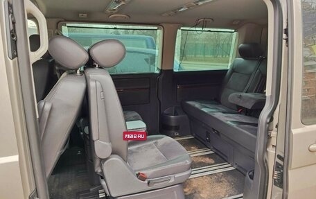 Volkswagen Multivan T5, 2011 год, 2 300 000 рублей, 11 фотография