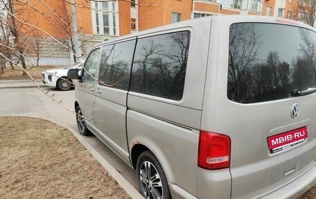 Volkswagen Multivan T5, 2011 год, 2 300 000 рублей, 3 фотография