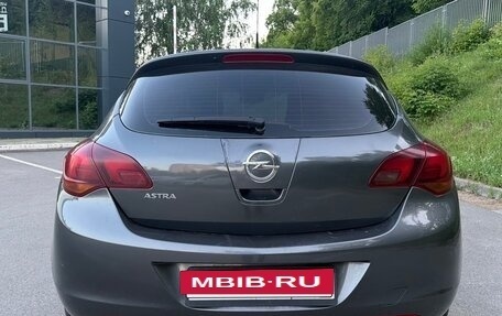 Opel Astra J, 2011 год, 550 000 рублей, 6 фотография