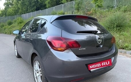 Opel Astra J, 2011 год, 550 000 рублей, 5 фотография