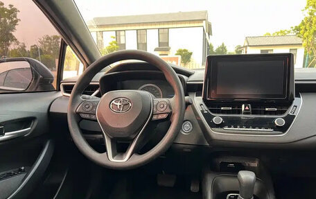 Toyota Corolla, 2024 год, 1 237 000 рублей, 10 фотография