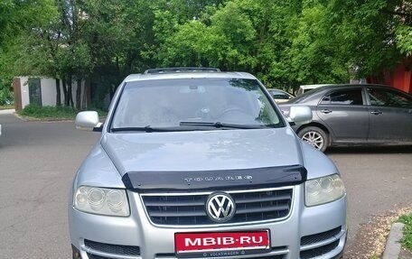 Volkswagen Touareg III, 2004 год, 650 000 рублей, 1 фотография