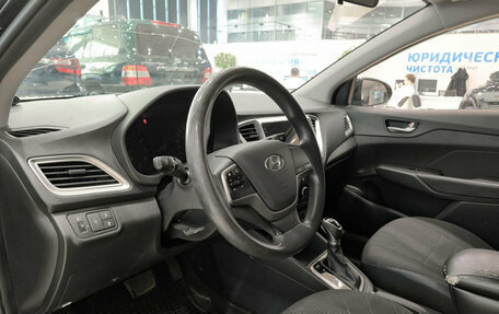 Hyundai Solaris II рестайлинг, 2019 год, 1 350 000 рублей, 20 фотография