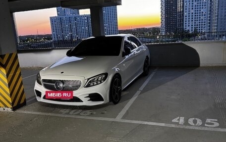 Mercedes-Benz C-Класс, 2018 год, 2 650 000 рублей, 8 фотография
