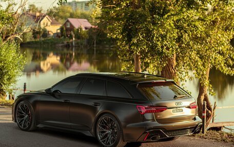 Audi RS 6, 2023 год, 17 300 000 рублей, 5 фотография