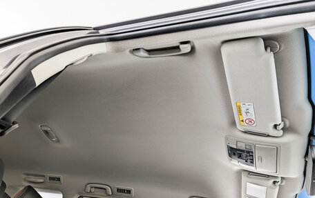 Toyota Land Cruiser Prado 150 рестайлинг 2, 2021 год, 6 700 000 рублей, 23 фотография