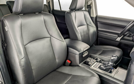 Toyota Land Cruiser Prado 150 рестайлинг 2, 2021 год, 6 700 000 рублей, 24 фотография