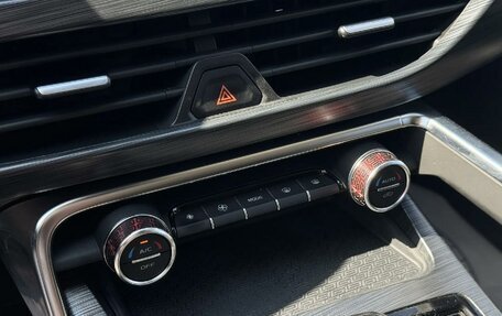 Geely Tugella FY11, 2022 год, 2 350 000 рублей, 27 фотография