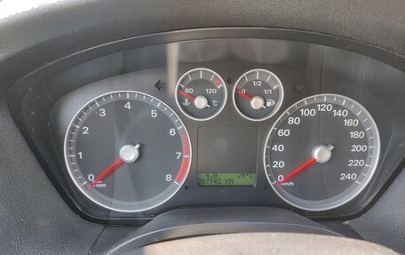 Ford Focus II рестайлинг, 2006 год, 550 000 рублей, 7 фотография