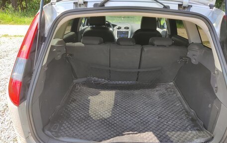 Ford Focus II рестайлинг, 2006 год, 550 000 рублей, 6 фотография