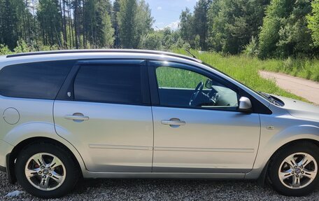 Ford Focus II рестайлинг, 2006 год, 550 000 рублей, 2 фотография