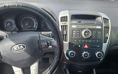 KIA cee'd I рестайлинг, 2011 год, 395 000 рублей, 5 фотография