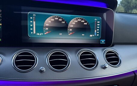 Mercedes-Benz E-Класс, 2016 год, 2 950 000 рублей, 10 фотография