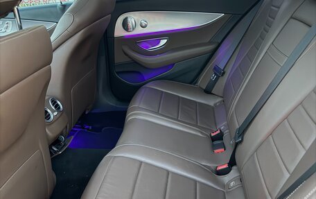 Mercedes-Benz E-Класс, 2016 год, 2 950 000 рублей, 15 фотография