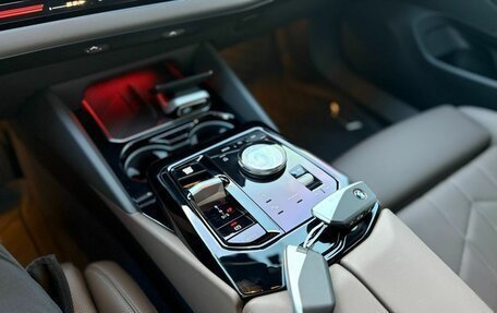 BMW 5 серия, 2024 год, 5 250 000 рублей, 9 фотография