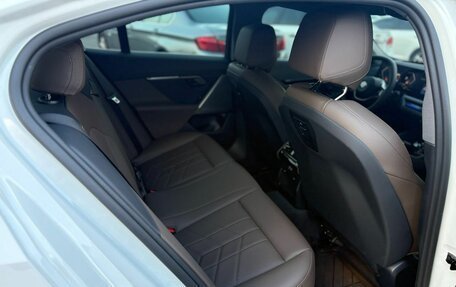 BMW 5 серия, 2024 год, 5 250 000 рублей, 12 фотография