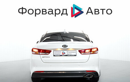 KIA Optima IV, 2017 год, 1 799 000 рублей, 7 фотография