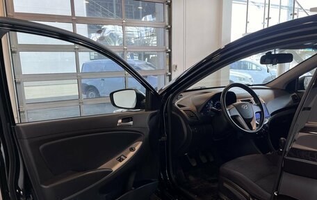 Hyundai Solaris II рестайлинг, 2014 год, 895 000 рублей, 21 фотография