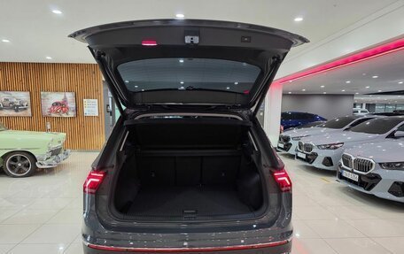 Volkswagen Tiguan II, 2022 год, 4 400 000 рублей, 14 фотография