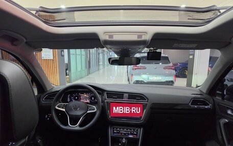 Volkswagen Tiguan II, 2022 год, 4 400 000 рублей, 7 фотография
