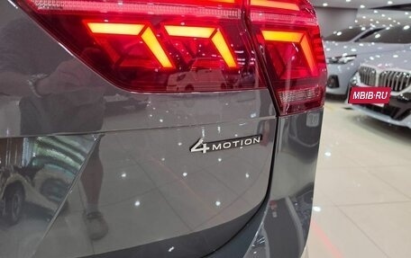 Volkswagen Tiguan II, 2022 год, 4 400 000 рублей, 18 фотография