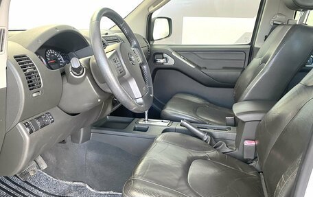 Nissan Navara (Frontier), 2008 год, 1 090 000 рублей, 9 фотография