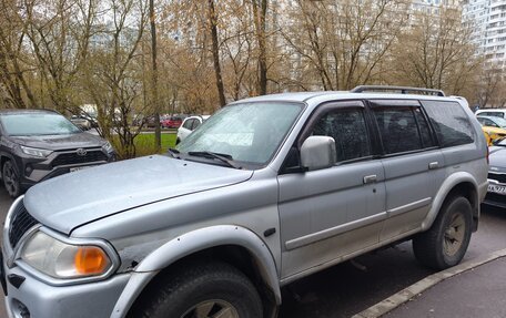 Mitsubishi Pajero Sport II рестайлинг, 2006 год, 400 000 рублей, 2 фотография