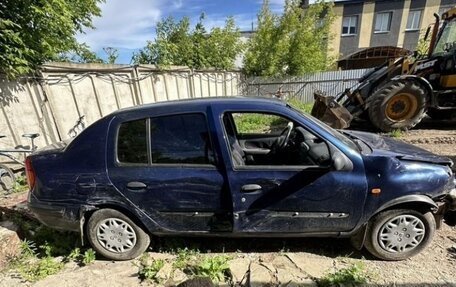 Renault Clio III, 2000 год, 65 000 рублей, 11 фотография