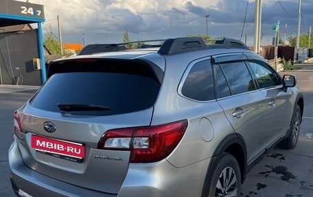Subaru Outback IV рестайлинг, 2017 год, 2 700 000 рублей, 3 фотография