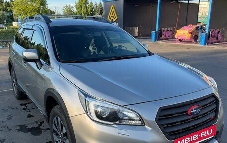 Subaru Outback IV рестайлинг, 2017 год, 2 700 000 рублей, 2 фотография