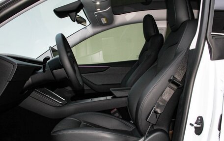 Tesla Model Y I, 2025 год, 7 863 000 рублей, 8 фотография