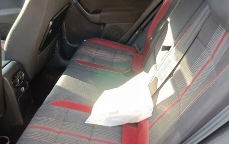 Volkswagen Golf Plus II, 2012 год, 850 000 рублей, 9 фотография
