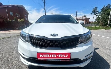 KIA Rio III рестайлинг, 2016 год, 1 050 000 рублей, 2 фотография