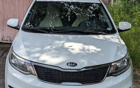 KIA Rio III рестайлинг, 2016 год, 1 050 000 рублей, 1 фотография