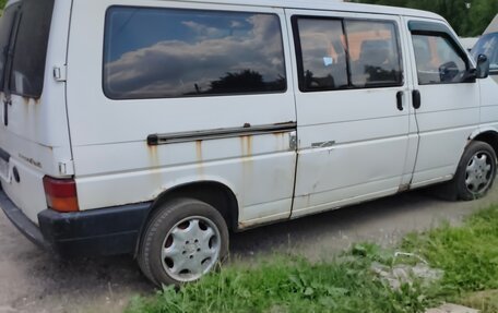 Volkswagen Caravelle T4, 1993 год, 400 000 рублей, 2 фотография