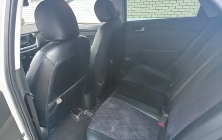 Hyundai Solaris II рестайлинг, 2017 год, 1 200 000 рублей, 8 фотография
