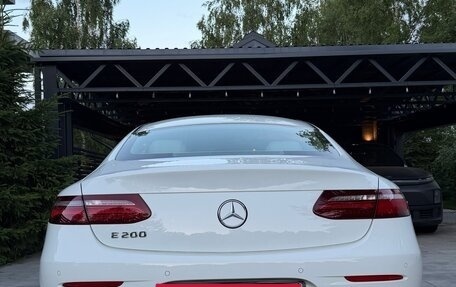 Mercedes-Benz E-Класс, 2019 год, 4 900 000 рублей, 6 фотография